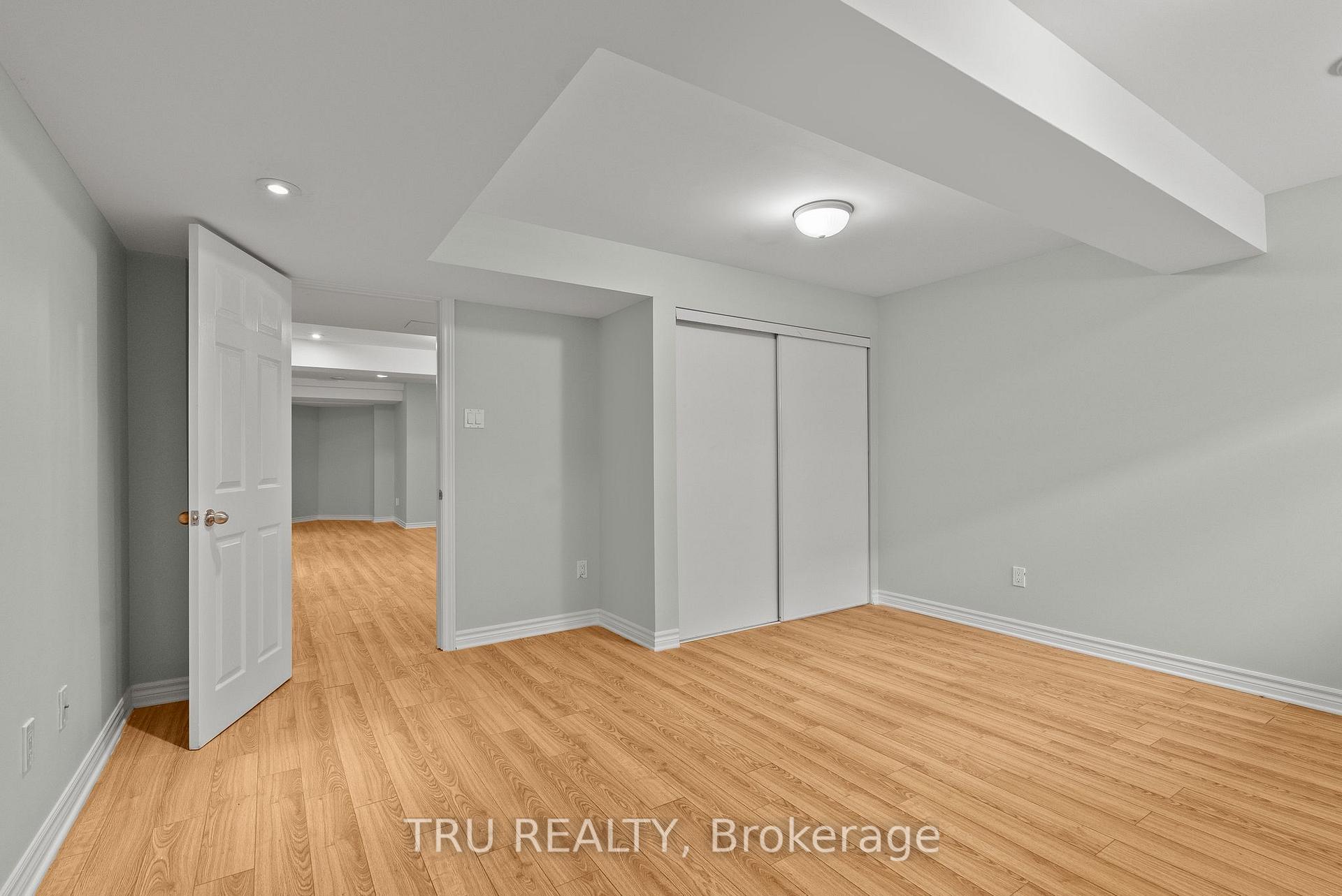 Photo 43 of 27 Upminster Way, Ottawa, Barrhaven - Longfields — HOMEH
