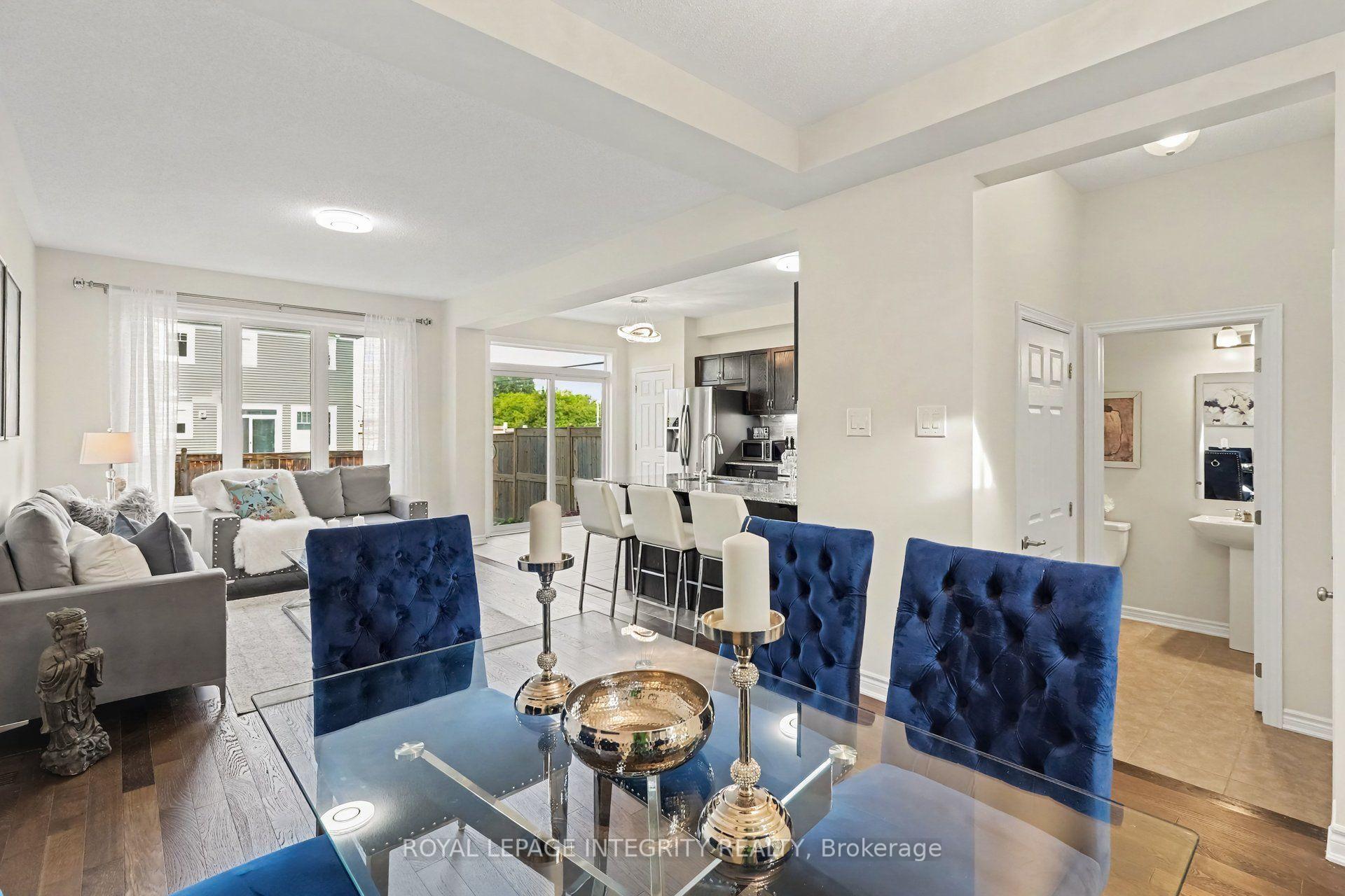 Photo 6 of 157 Pictou Crescent, Ottawa, Kanata - Emerald Meadows/Trailwest — HOMEH