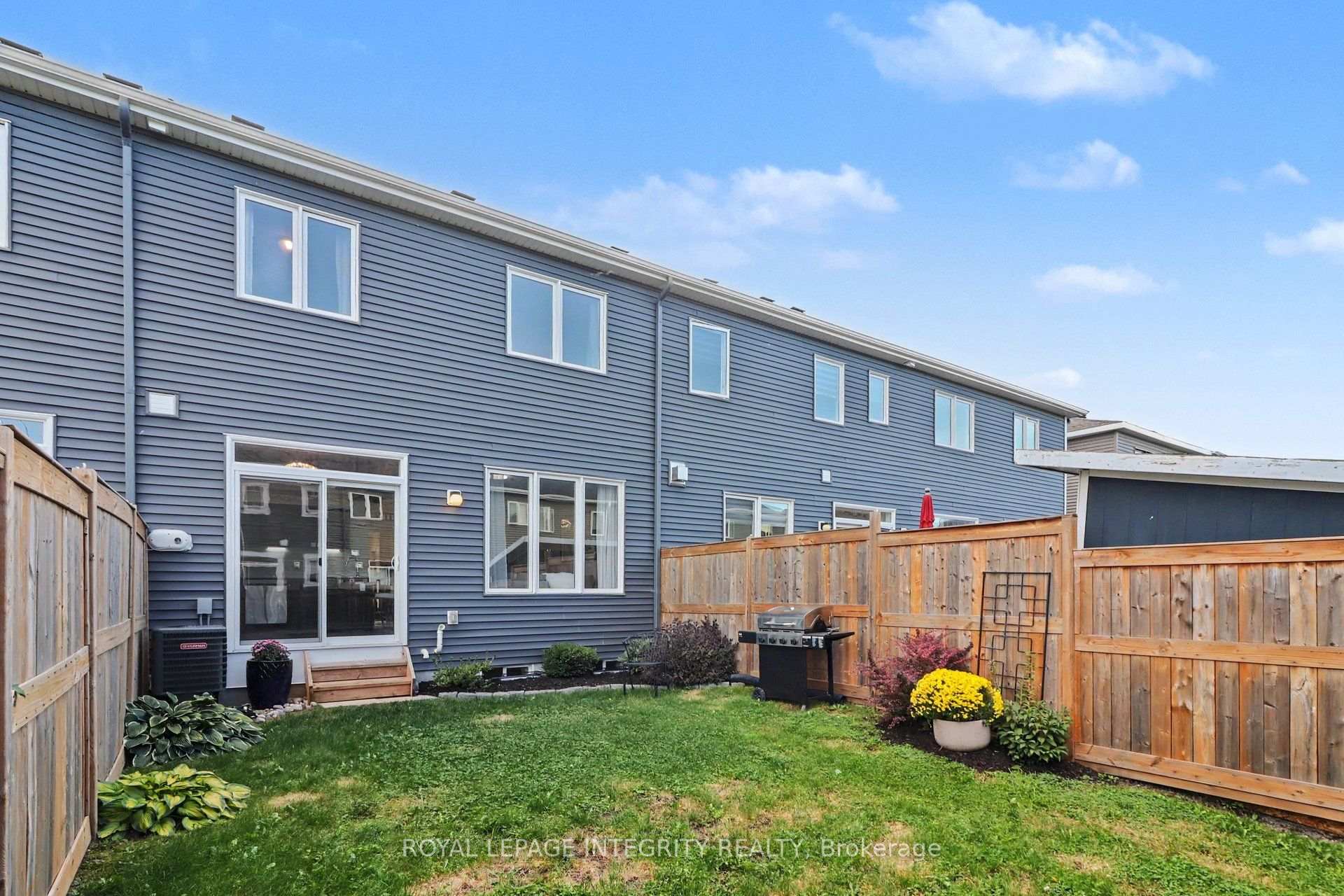 Photo 32 of 157 Pictou Crescent, Ottawa, Kanata - Emerald Meadows/Trailwest — HOMEH