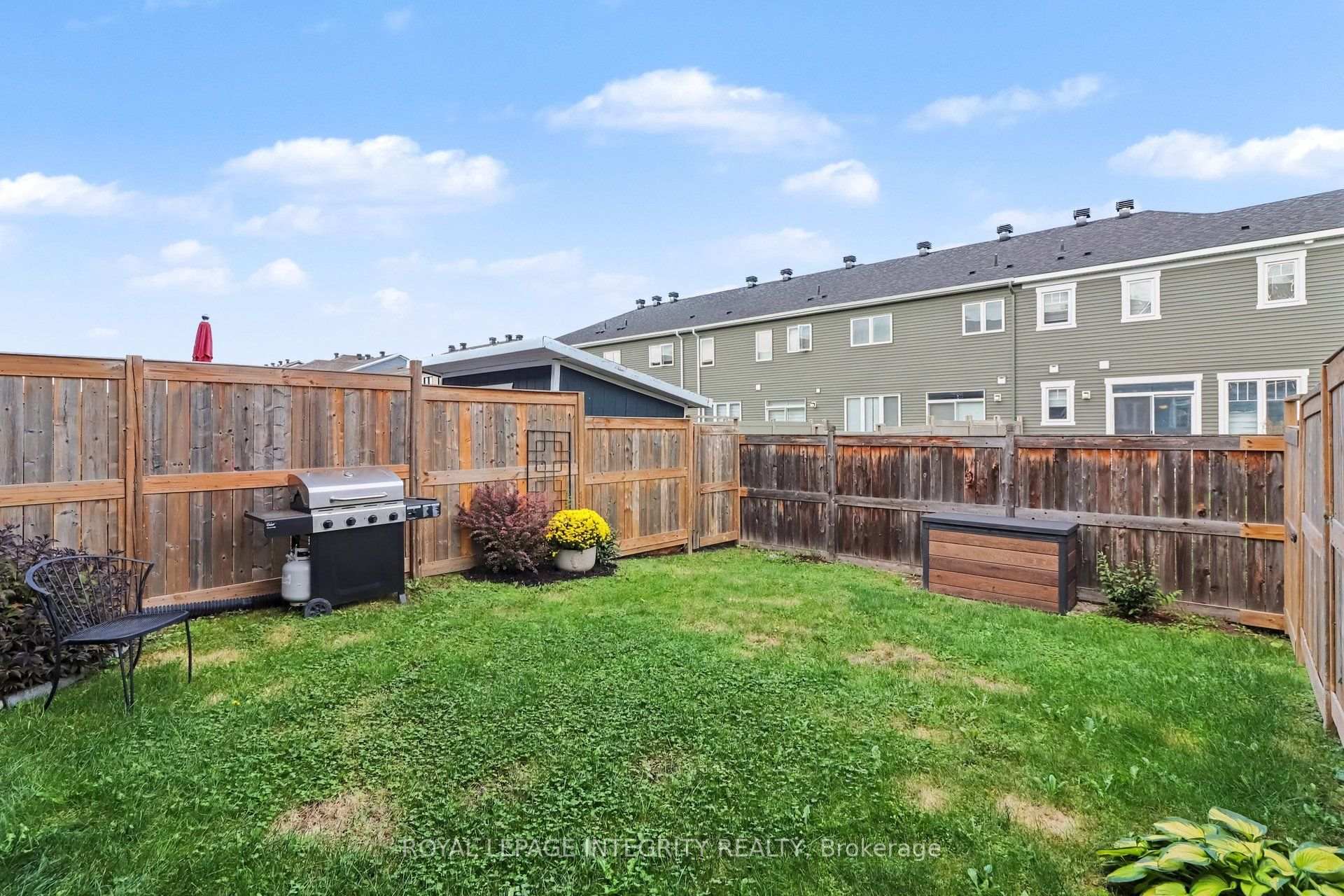 Photo 33 of 157 Pictou Crescent, Ottawa, Kanata - Emerald Meadows/Trailwest — HOMEH