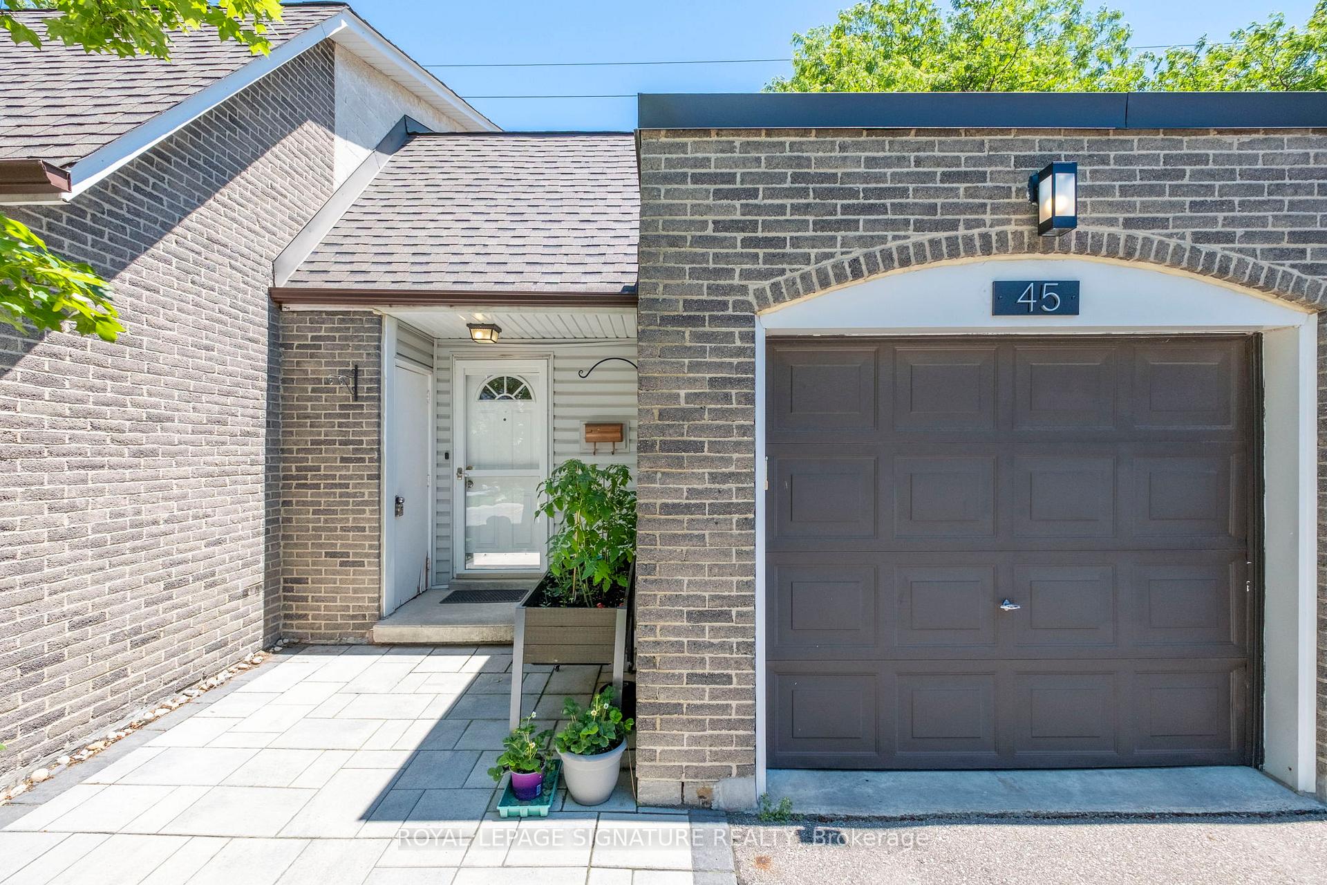 Photo 2 of Unit 45, 2440 Bromsgrove Road, Mississauga, Clarkson — HOMEH
