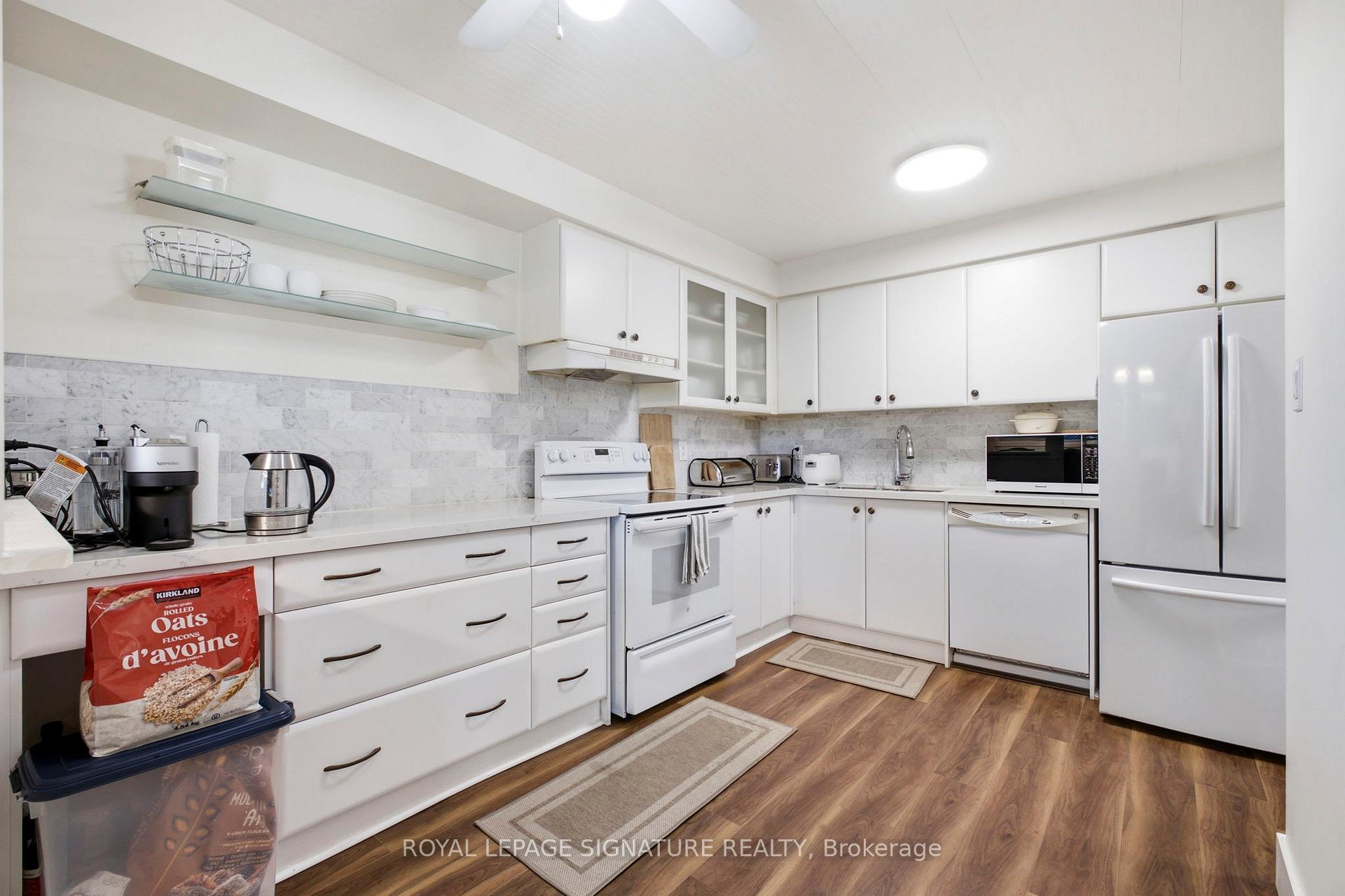 Photo 13 of Unit 45, 2440 Bromsgrove Road, Mississauga, Clarkson — HOMEH