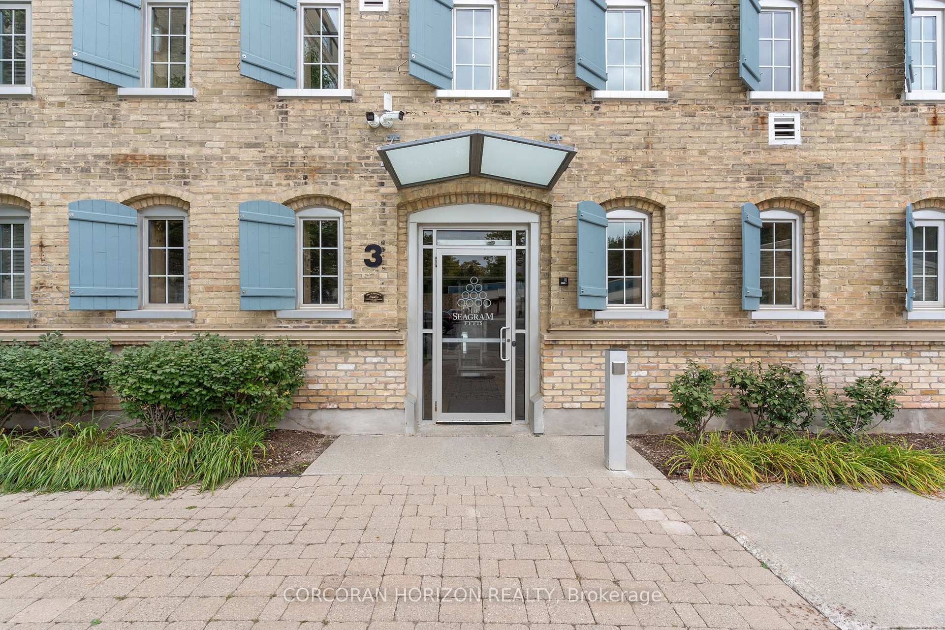 Photo 2 of Unit 214, 3 Father David Bauer Drive, Waterloo, Uptown West — HOMEH