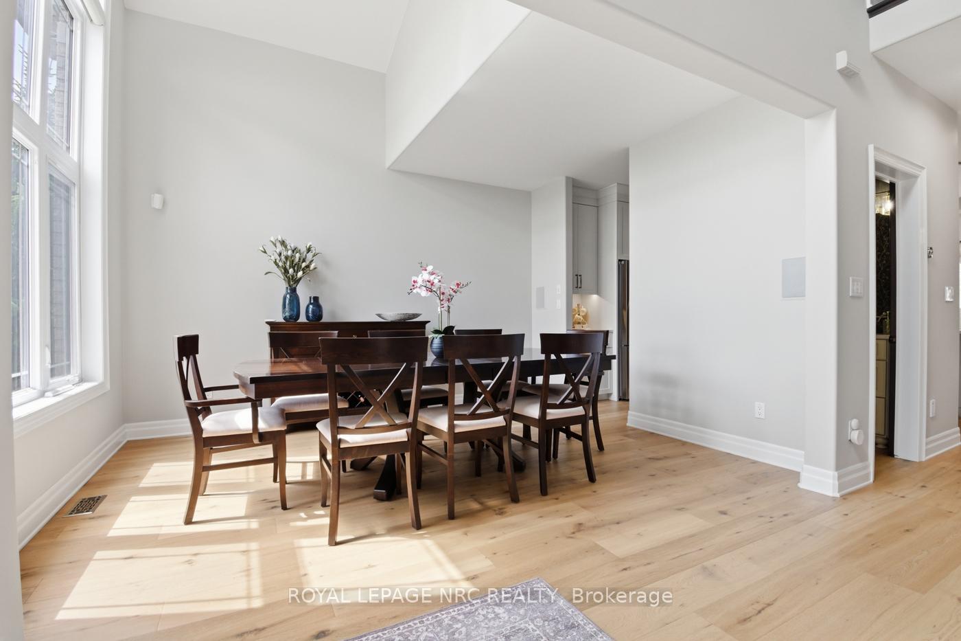 Photo 5 of 239 Colbeck Drive, Welland, Coyle Creek — HOMEH
