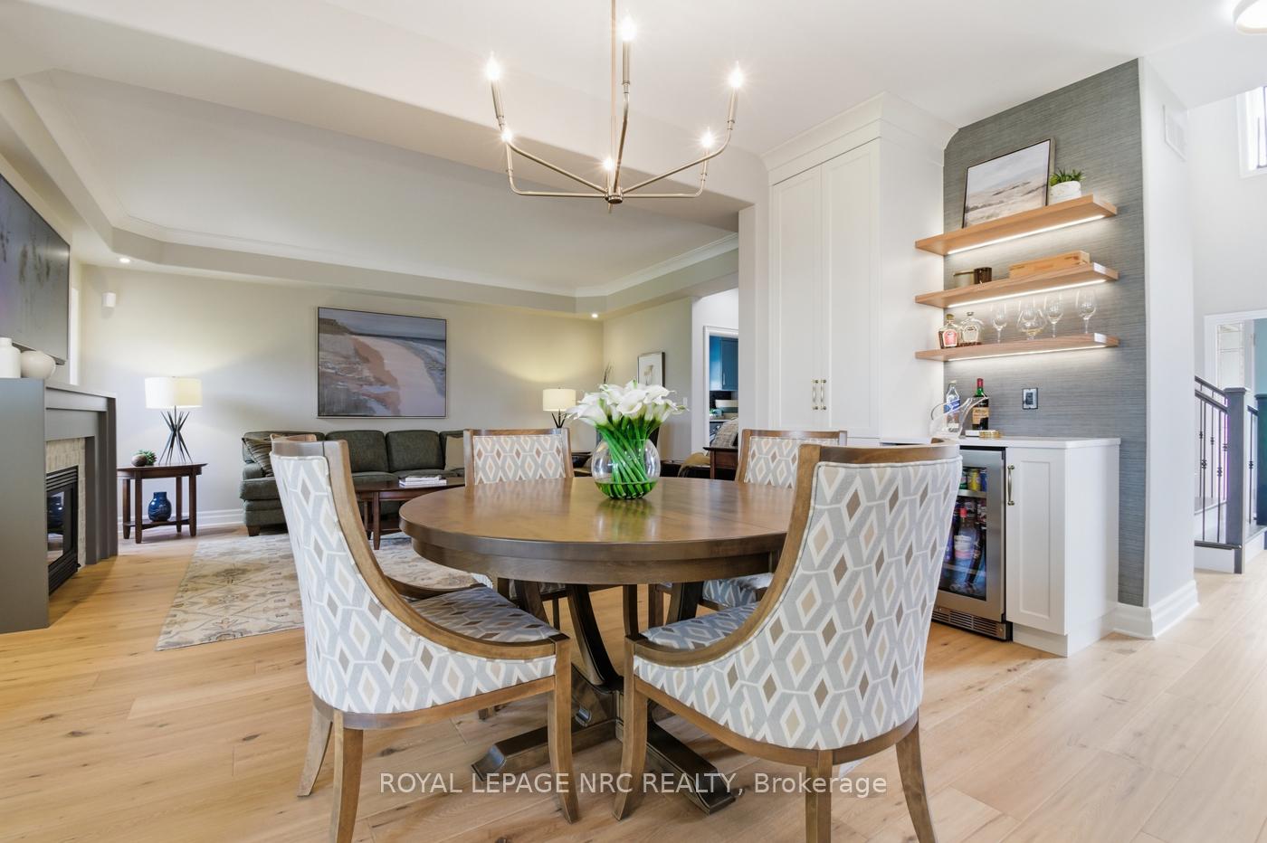 Photo 12 of 239 Colbeck Drive, Welland, Coyle Creek — HOMEH