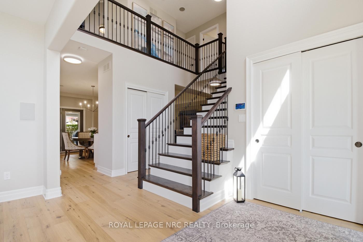 Photo 24 of 239 Colbeck Drive, Welland, Coyle Creek — HOMEH
