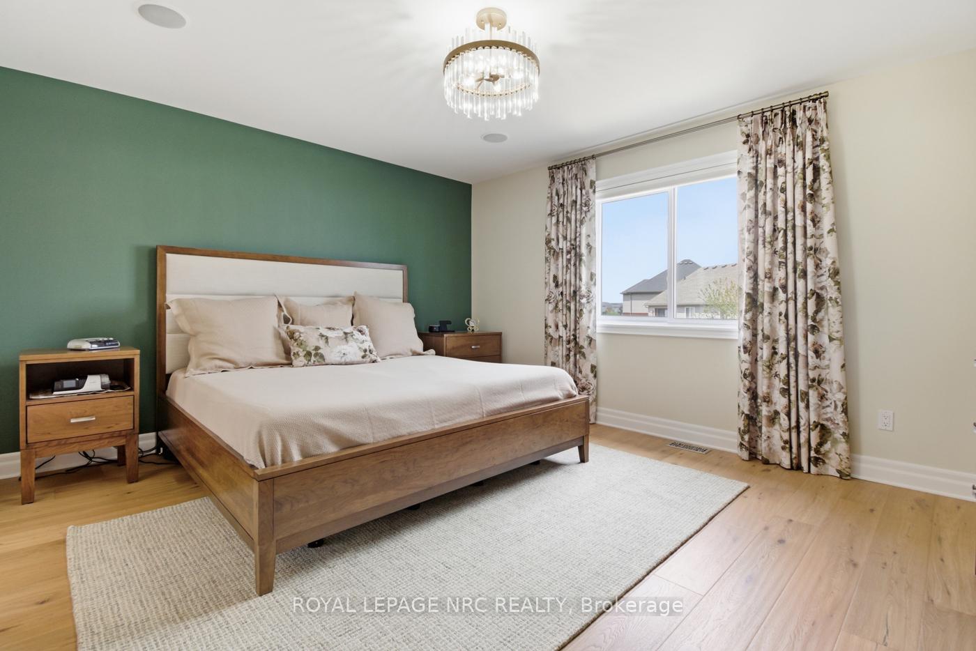Photo 31 of 239 Colbeck Drive, Welland, Coyle Creek — HOMEH