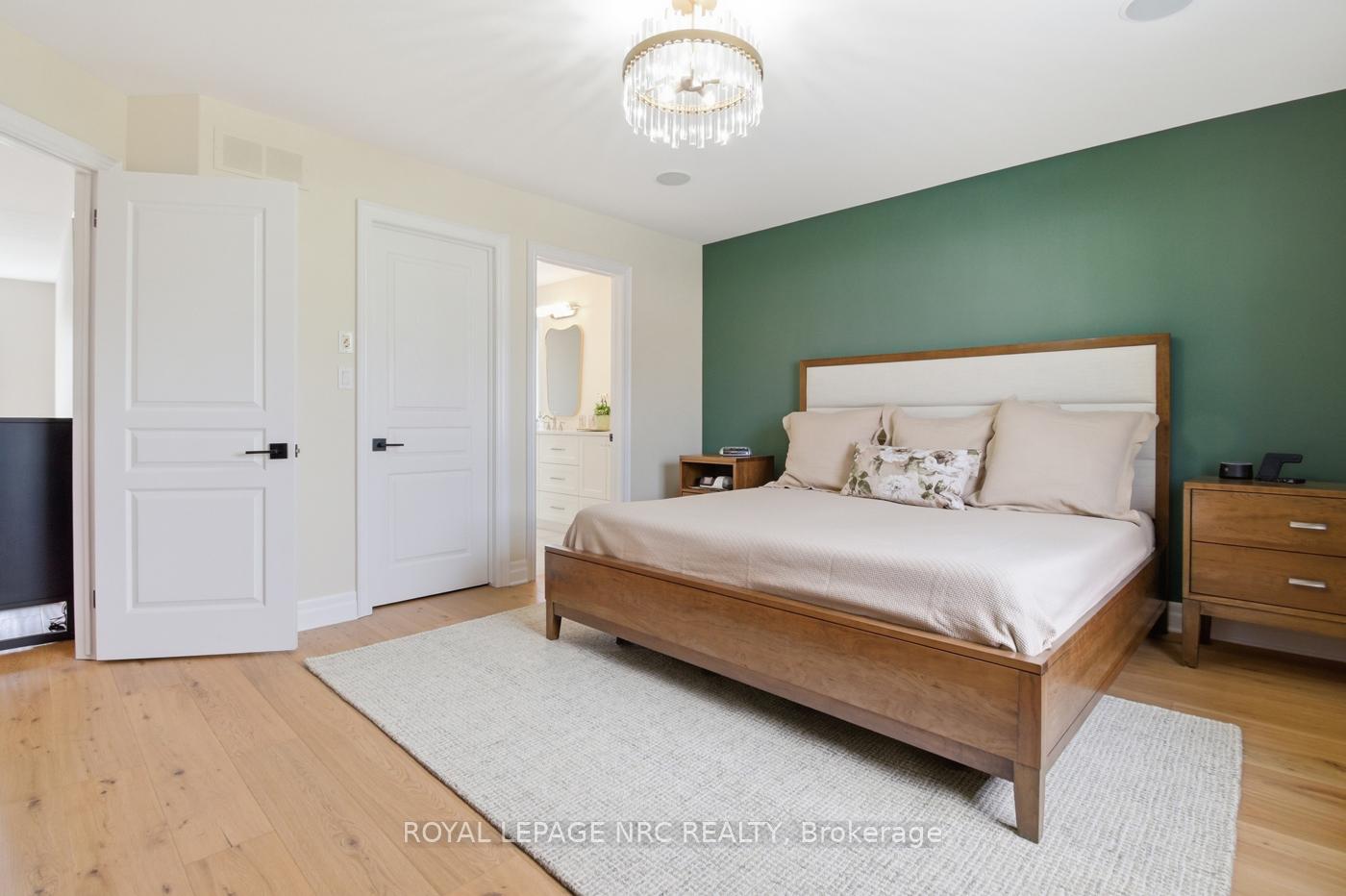 Photo 33 of 239 Colbeck Drive, Welland, Coyle Creek — HOMEH
