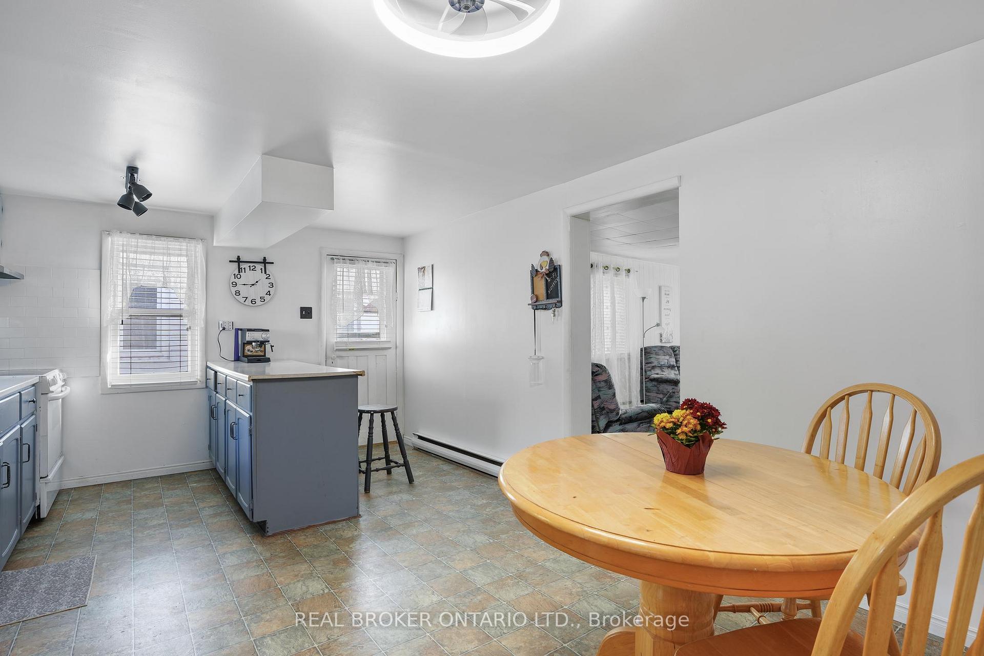 Photo 11 of 79 & 85 Bridge Street, Addington Highlands, Addington Highlands — HOMEH