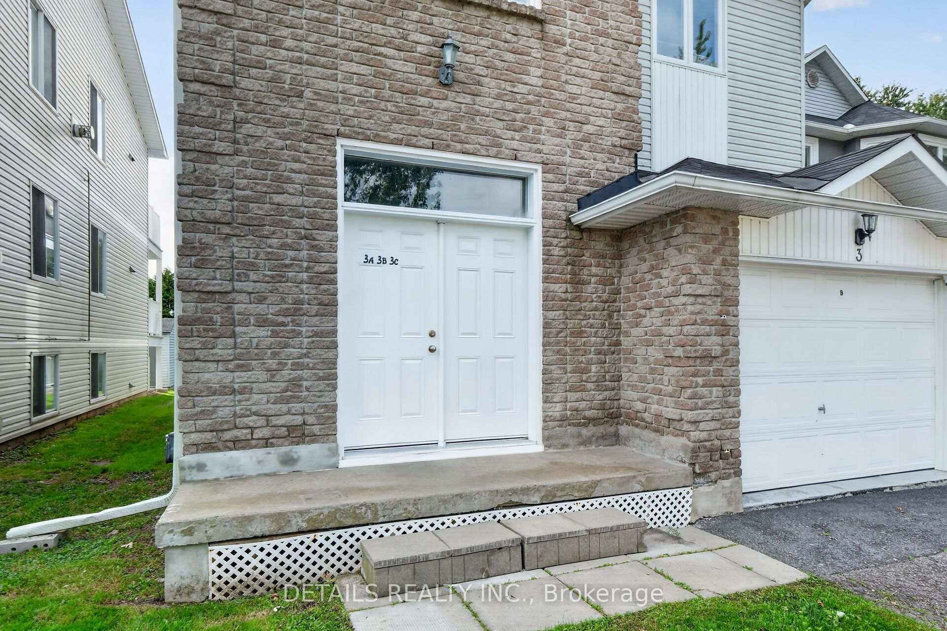 Photo 3 of Unit 3C, 75 Lapointe Boulevard, Russell, Embrun — HOMEH