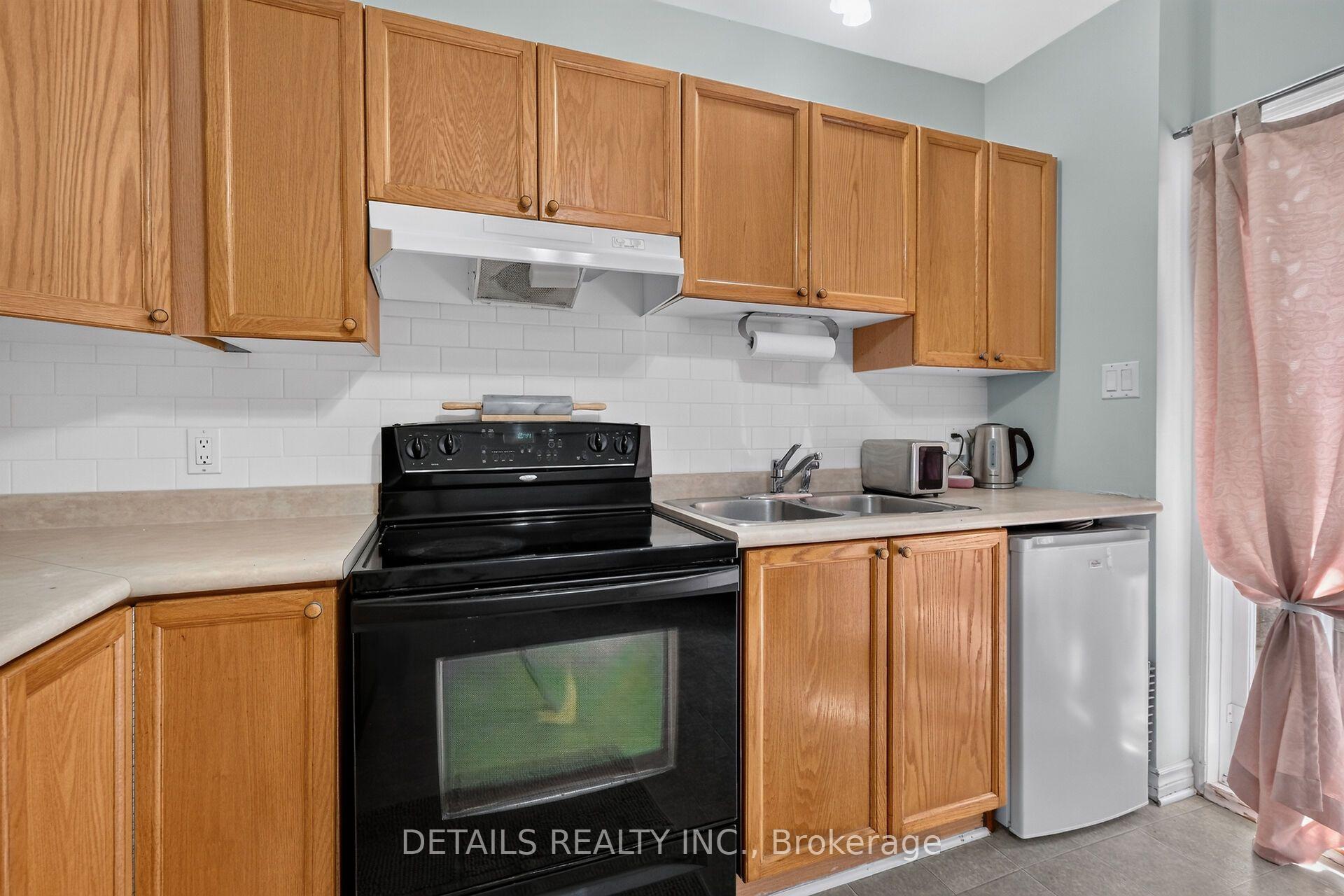 Photo 15 of Unit 3C, 75 Lapointe Boulevard, Russell, Embrun — HOMEH