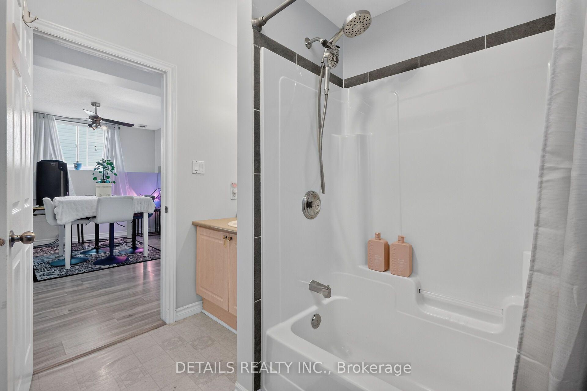 Photo 22 of Unit 3C, 75 Lapointe Boulevard, Russell, Embrun — HOMEH