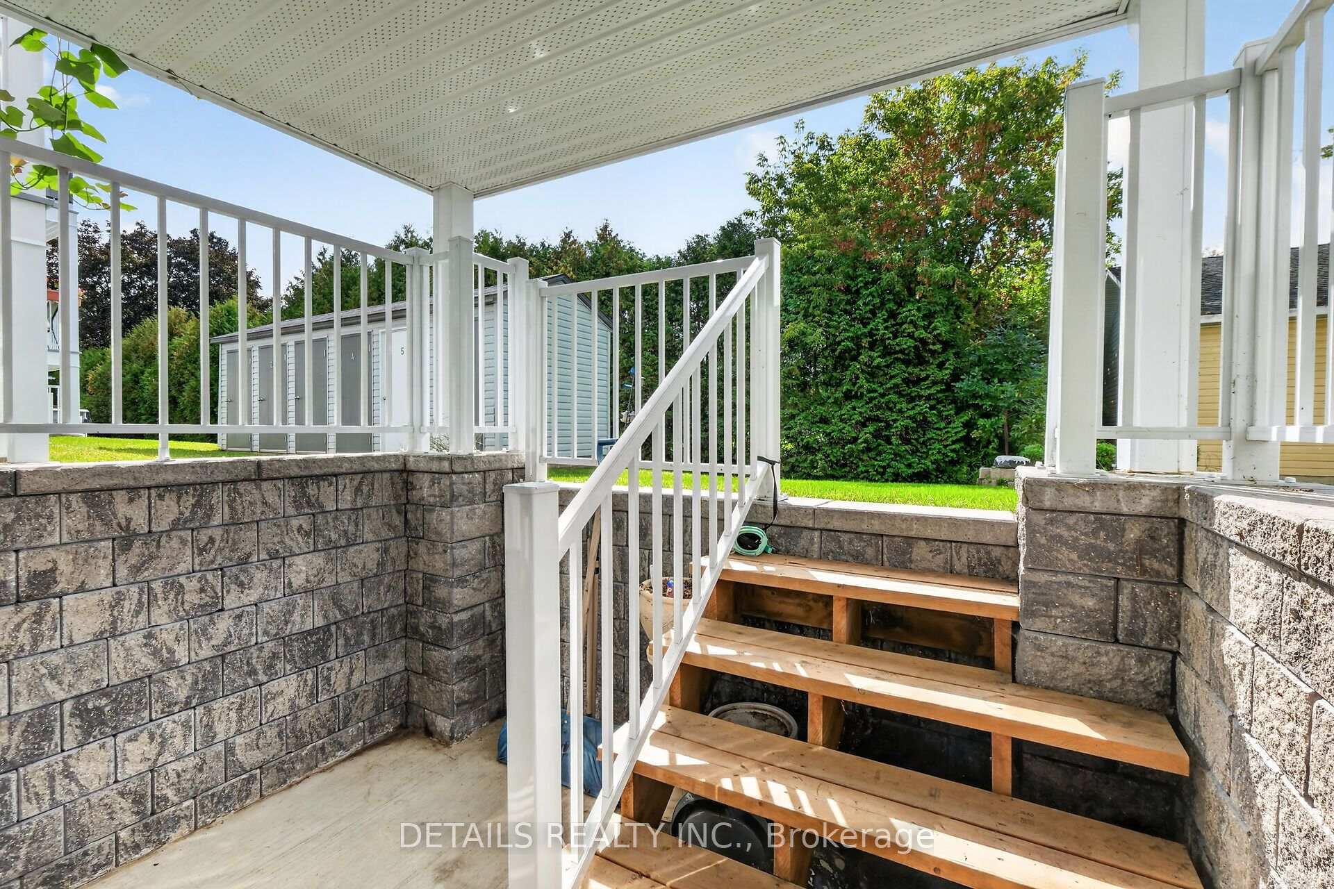 Photo 32 of Unit 3C, 75 Lapointe Boulevard, Russell, Embrun — HOMEH