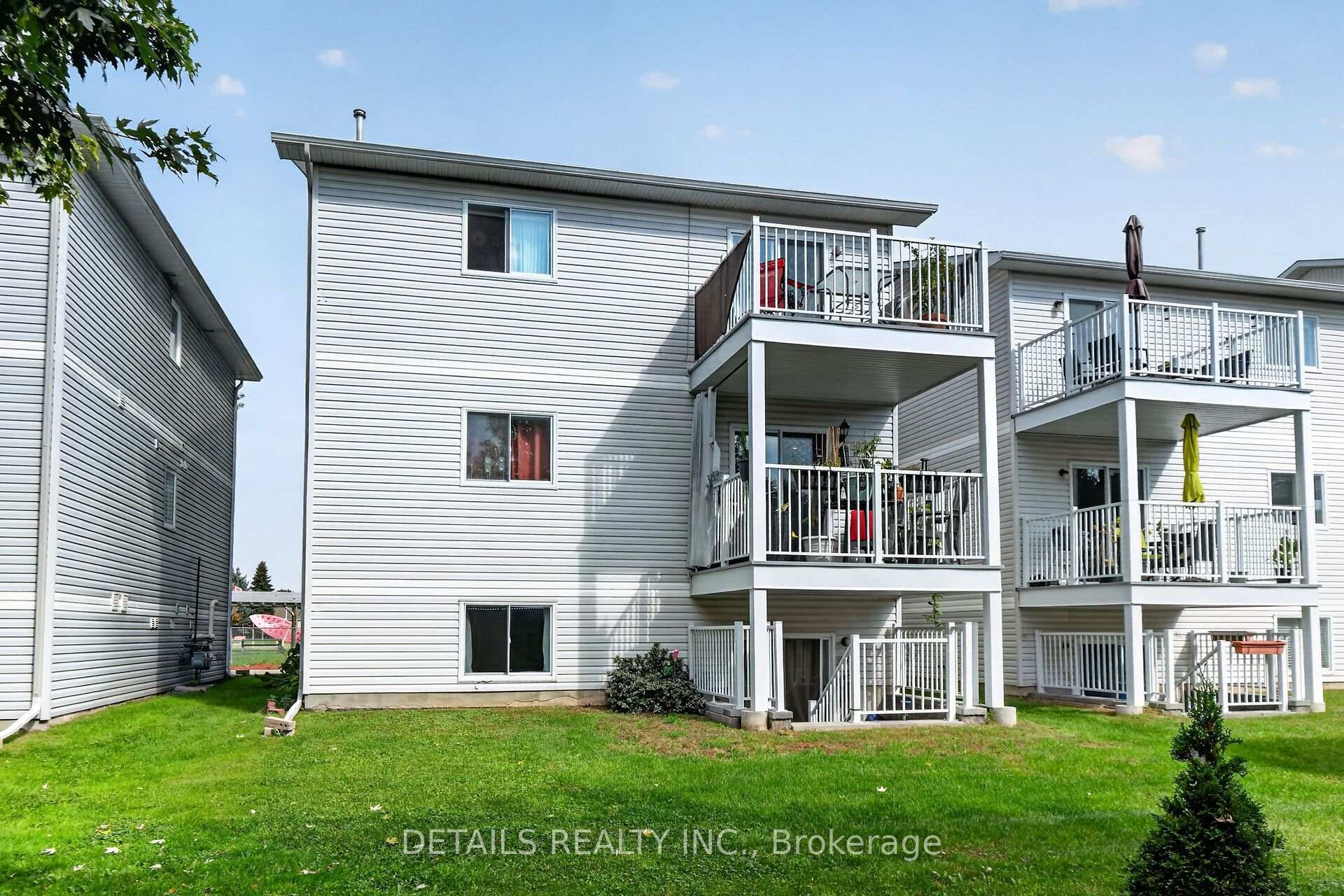 Photo 36 of Unit 3C, 75 Lapointe Boulevard, Russell, Embrun — HOMEH