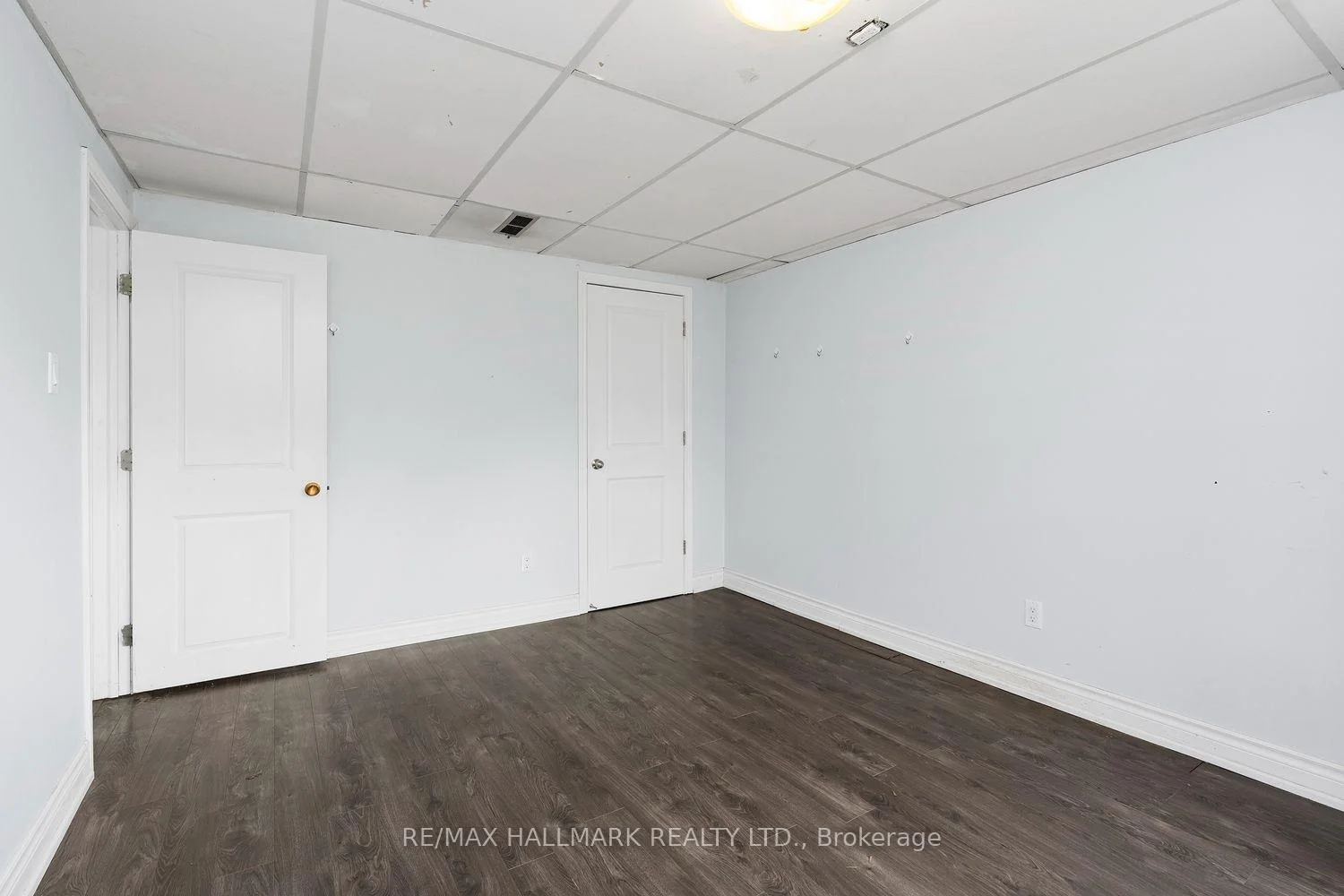 Photo 17 of 3 Pindar Crescent, North York, Pleasant View — HOMEH