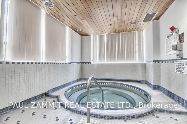 Photo 23 of Unit 804, 270 Davis Drive, Newmarket, Central Newmarket — HOMEH