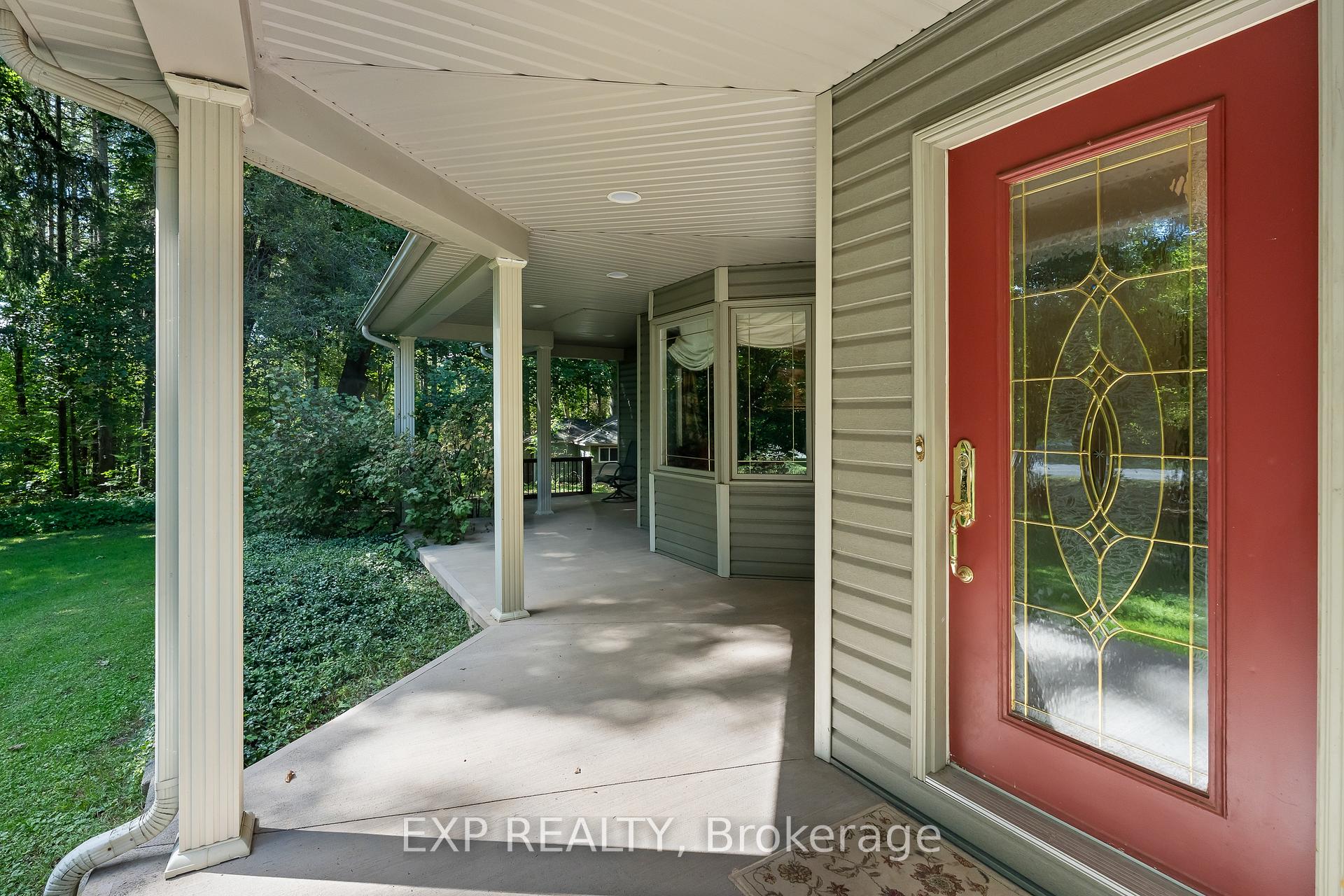Photo 4 of 1110 Centre Street, Pelham, Fenwick — HOMEH