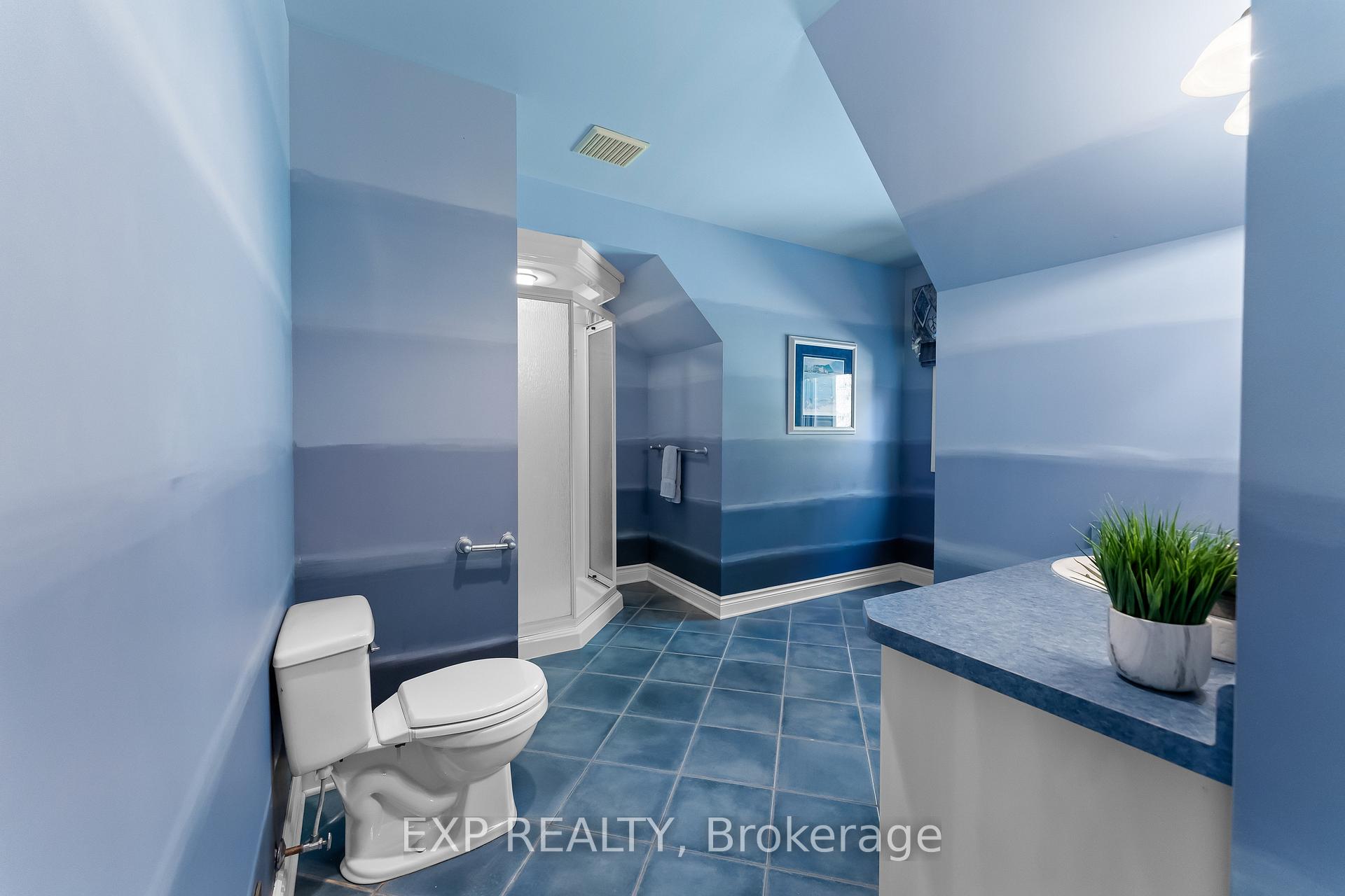 Photo 23 of 1110 Centre Street, Pelham, Fenwick — HOMEH