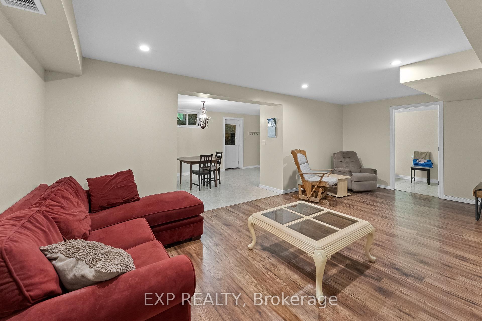 Photo 32 of 1110 Centre Street, Pelham, Fenwick — HOMEH
