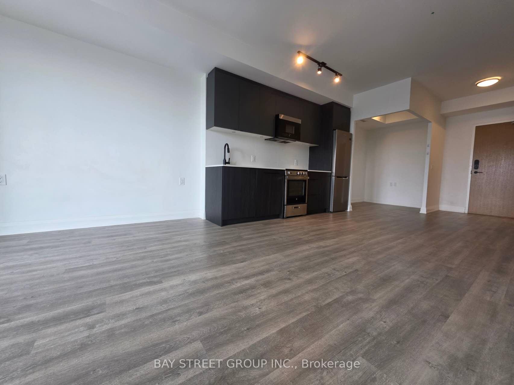 Photo 4 of Unit 1, 2369 Danforth Avenue, Toronto, East End-Danforth — HOMEH
