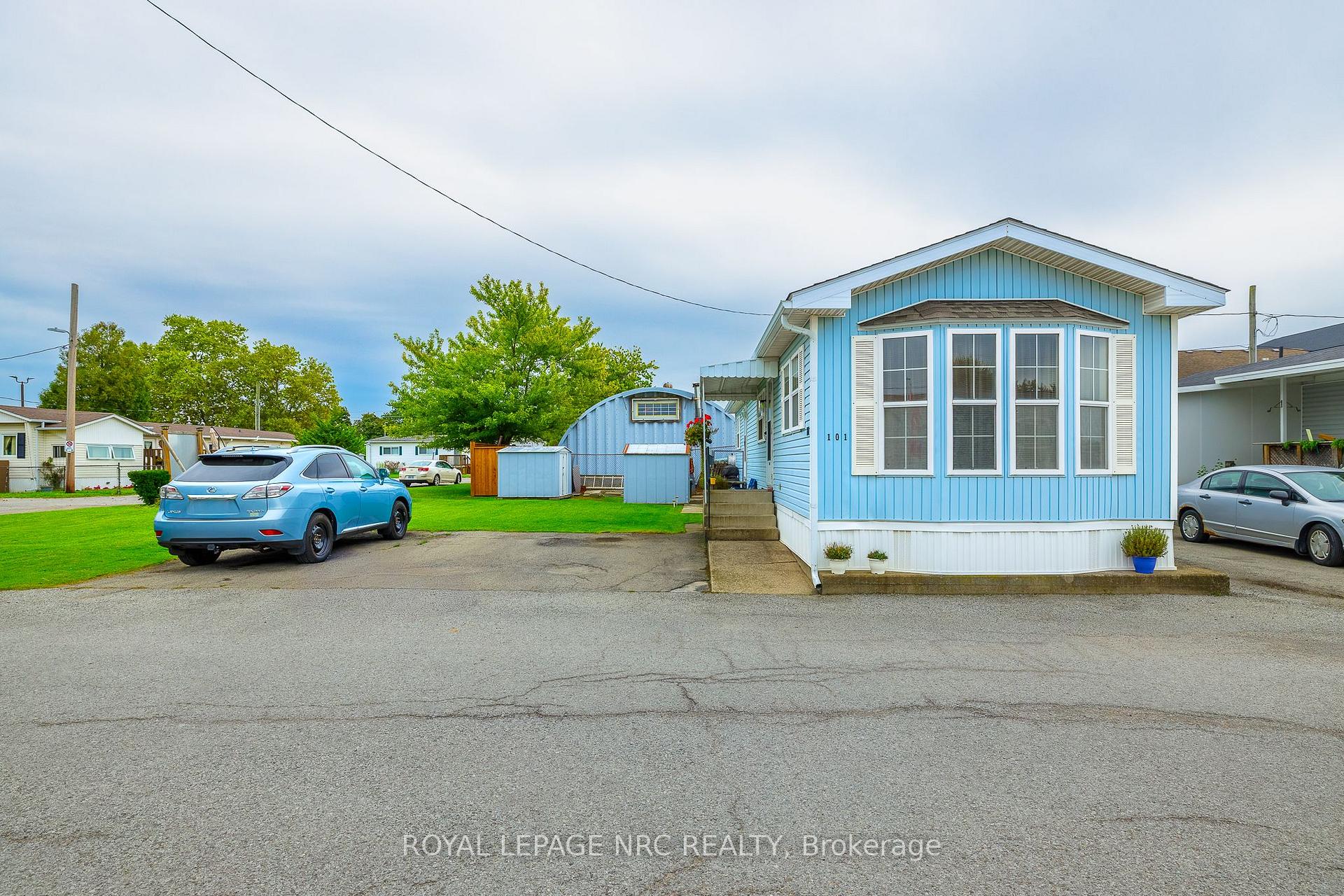 Photo of Unit 101, 241 St. Paul Str West W