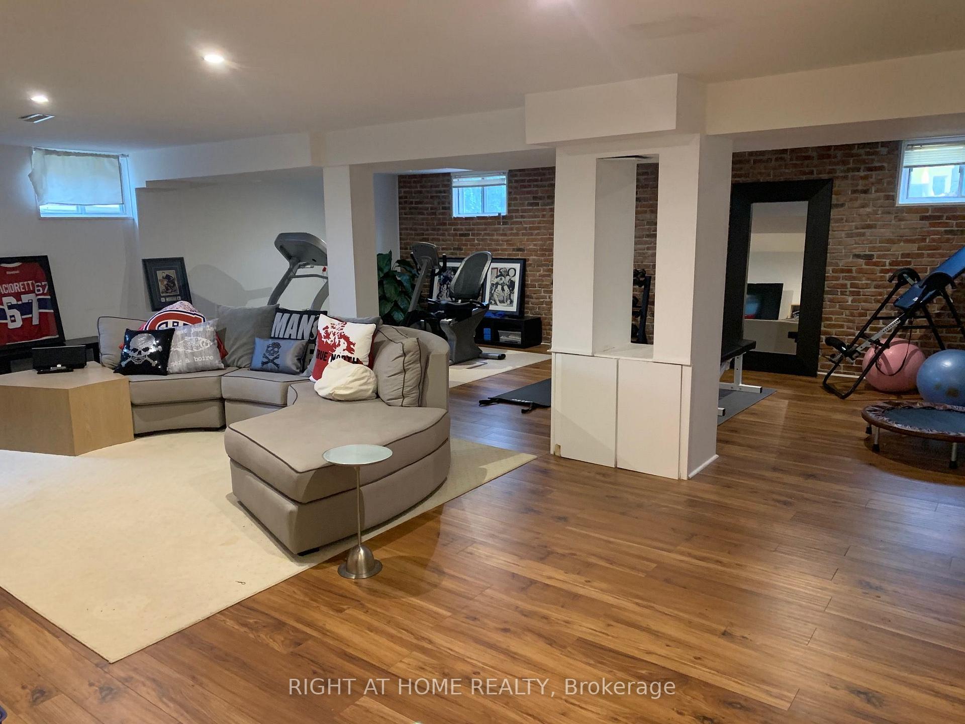 Photo 15 of 1272 Cermel Drive, Mississauga, Lorne Park — HOMEH
