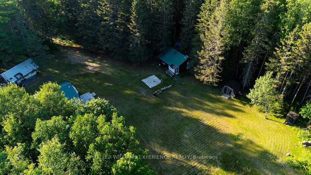 Photo 9 of 2101 Ahmic Lake Road, Magnetawan — HOMEH