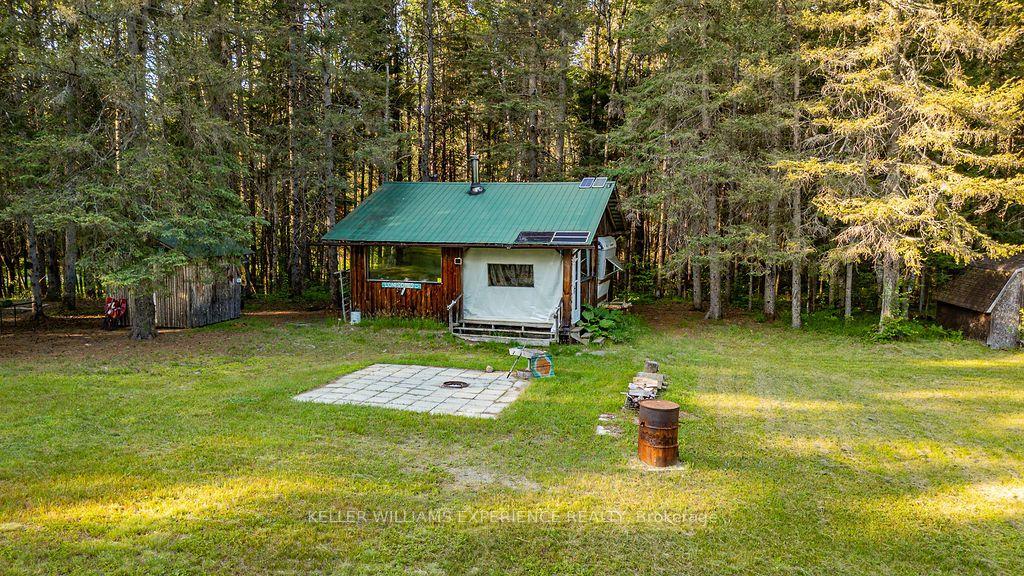 Photo 12 of 2101 Ahmic Lake Road, Magnetawan — HOMEH