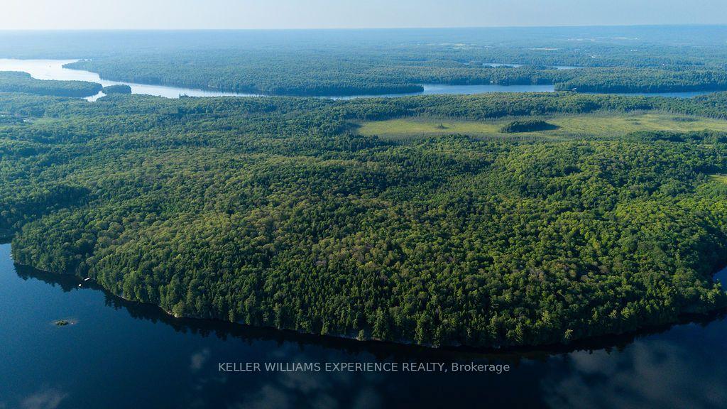 Photo 20 of 2101 Ahmic Lake Road, Magnetawan — HOMEH