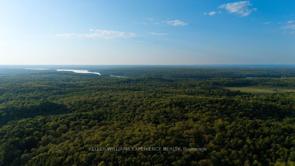 Photo 33 of 2101 Ahmic Lake Road, Magnetawan — HOMEH