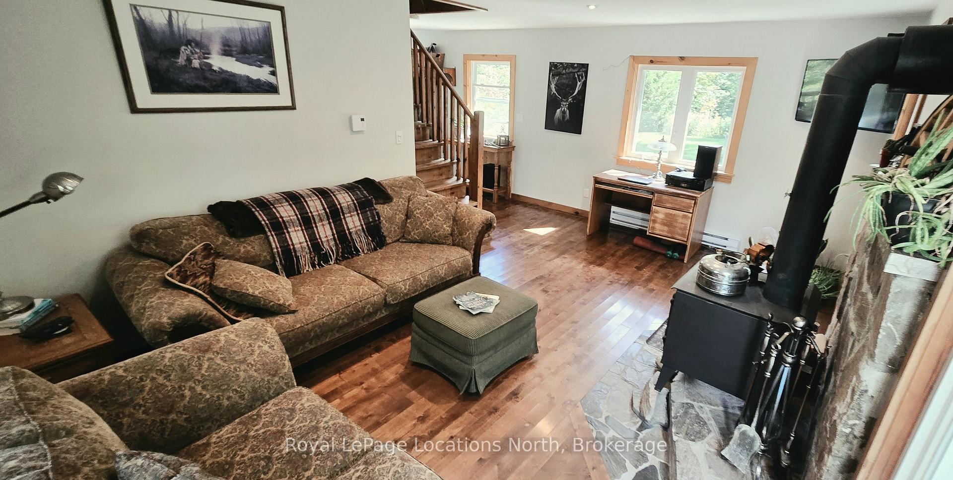 Photo 14 of 64 Yearley Road, McMurrich/Monteith, Sprucedale — HOMEH