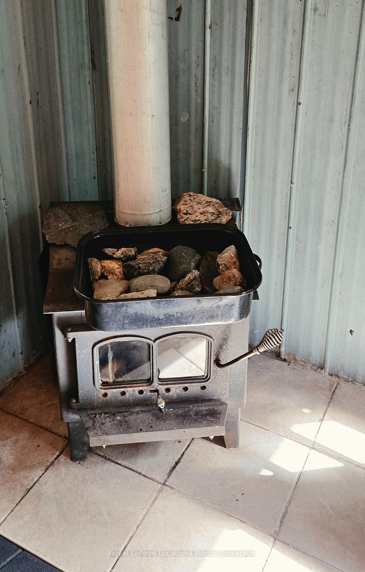 Photo 38 of 64 Yearley Road, McMurrich/Monteith, Sprucedale — HOMEH
