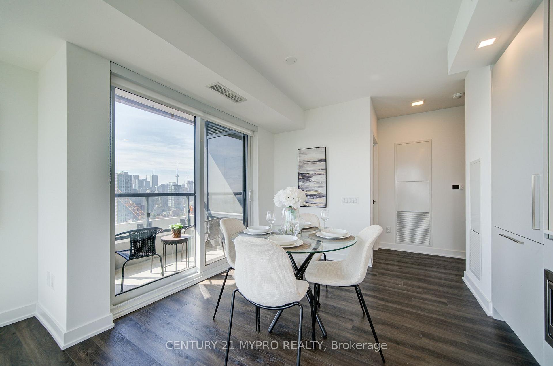 Photo 8 of Unit 2809, 609 Sherbourne Street, Toronto, North St. James Town — HOMEH