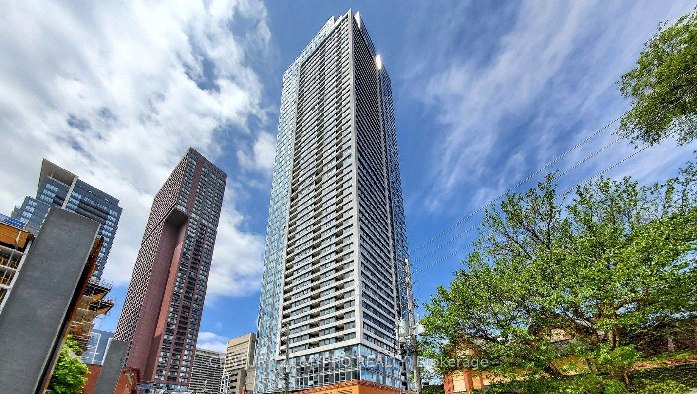 Photo 30 of Unit 2809, 609 Sherbourne Street, Toronto, North St. James Town — HOMEH