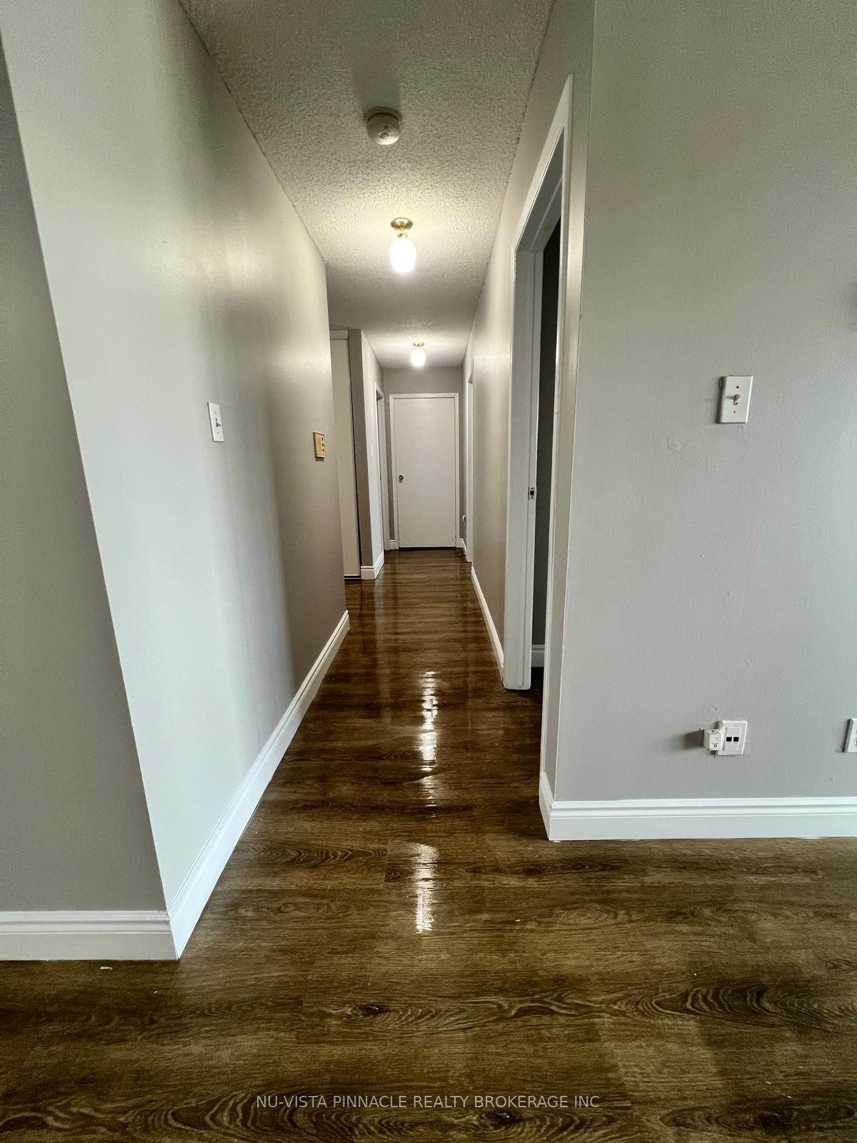 Photo 13 of Unit 303, 727 Deveron Crescent, London, South T — HOMEH