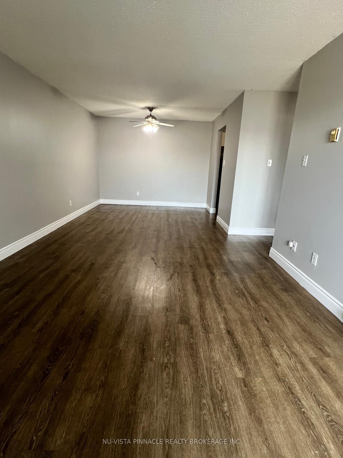 Photo 14 of Unit 303, 727 Deveron Crescent, London, South T — HOMEH