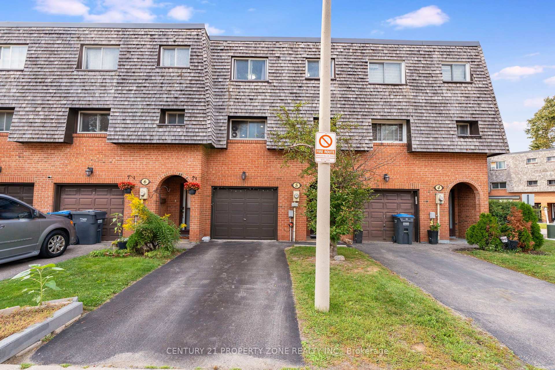 Photo 26 of 5 Briar Path, Brampton, Avondale — HOMEH