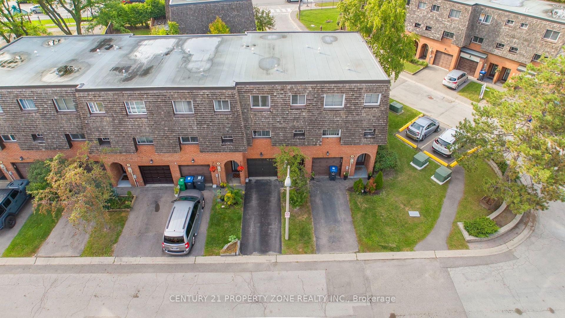 Photo 29 of 5 Briar Path, Brampton, Avondale — HOMEH