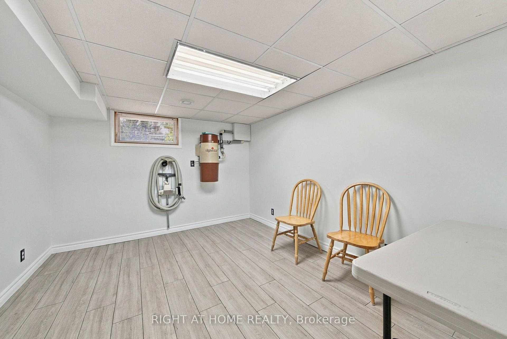 Photo 21 of 1013 Tay Point Road, Penetanguishene — HOMEH