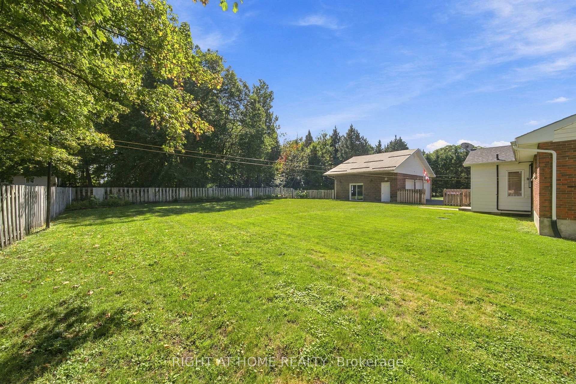 Photo 34 of 1013 Tay Point Road, Penetanguishene — HOMEH
