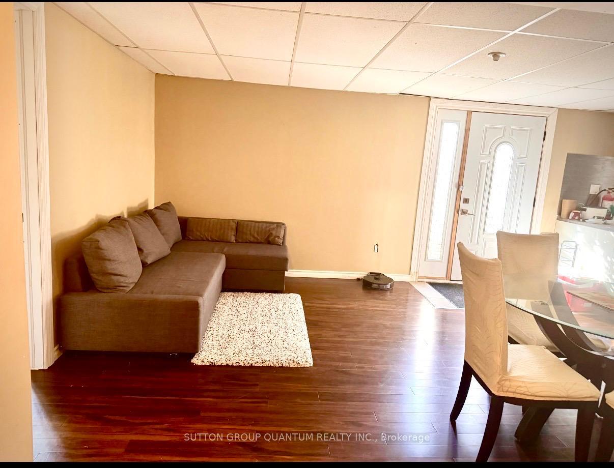 Photo 2 of Unit Basement, 85 Roselawn Crescent, Welland, Coyle Creek — HOMEH