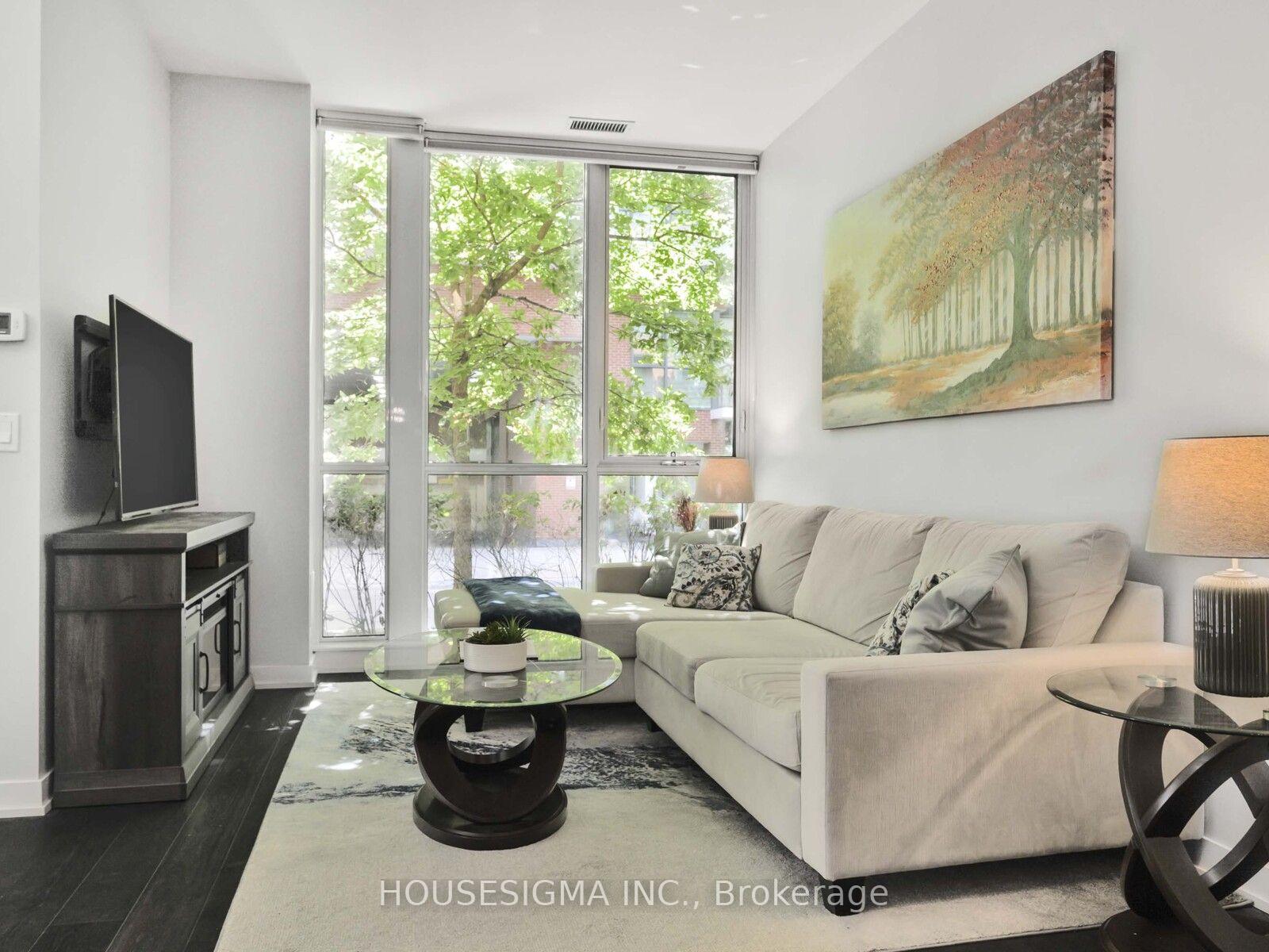Photo 3 of Unit TH03, 32 Bruyers Mews, Toronto, Waterfront Communities — HOMEH