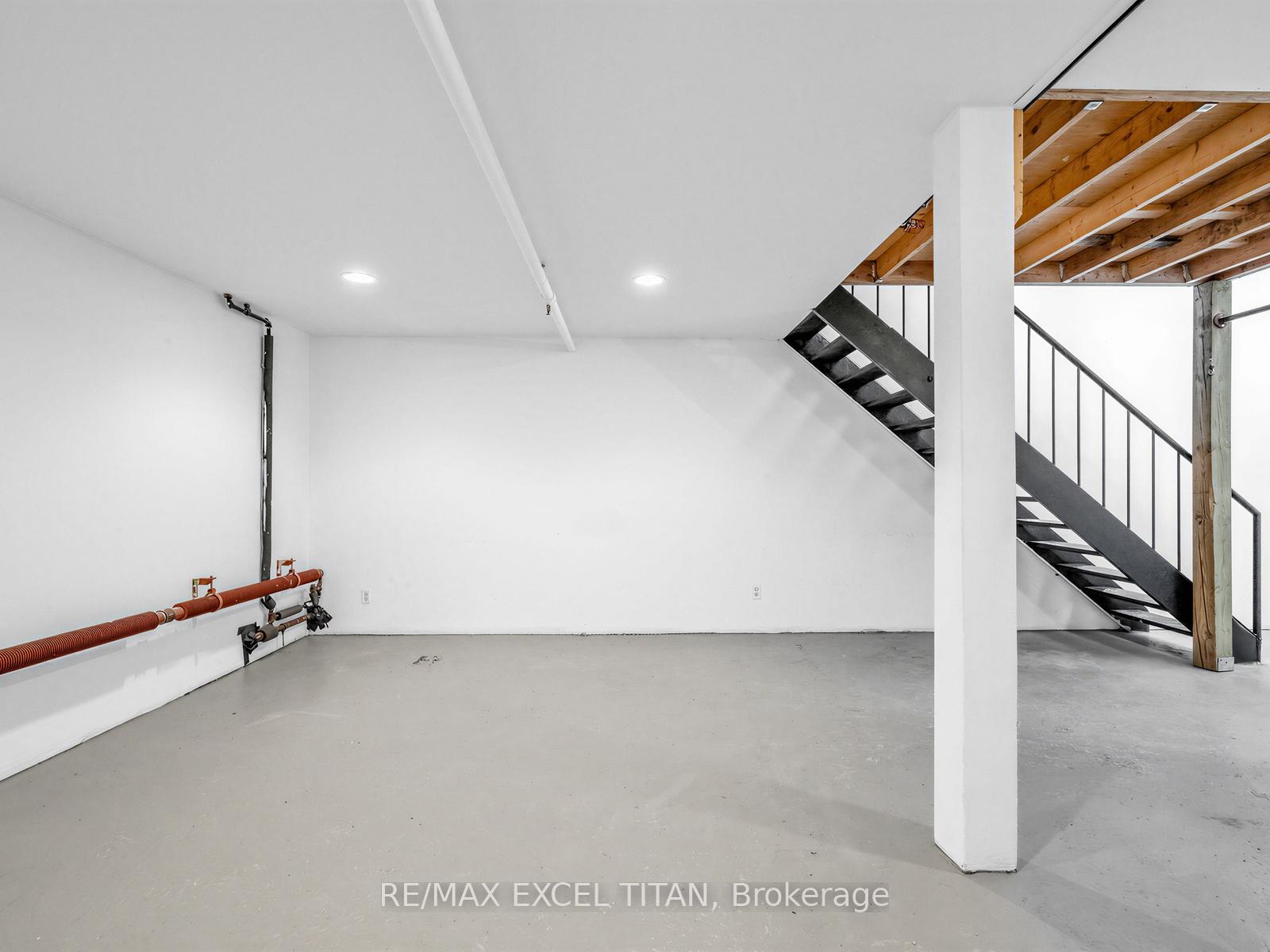 Photo 11 of Unit 202, 221 Sterling Road E, Toronto, Dufferin Grove — HOMEH