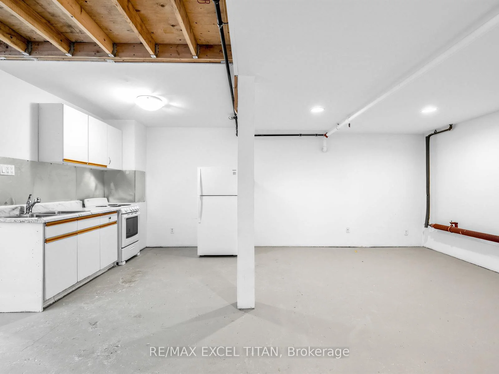 Photo 6 of Unit 202, 221 Sterling Road E, Toronto, Dufferin Grove — HOMEH