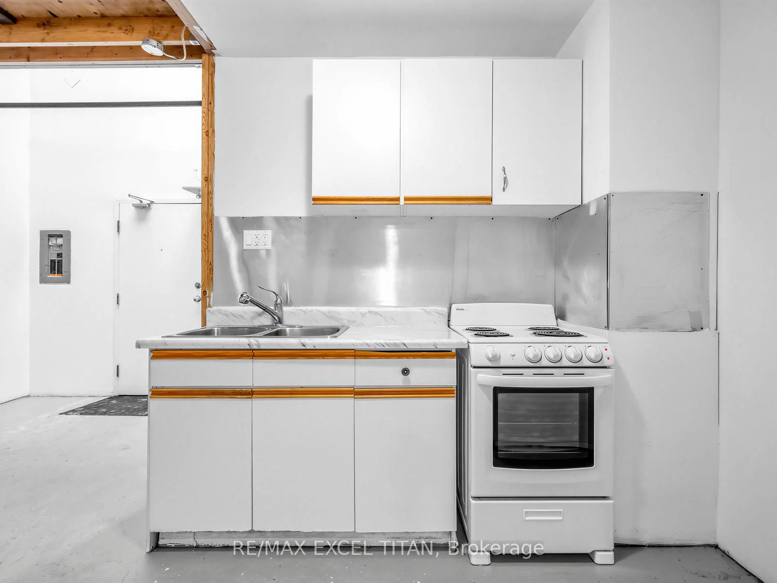 Photo 20 of Unit 202, 221 Sterling Road E, Toronto, Dufferin Grove — HOMEH