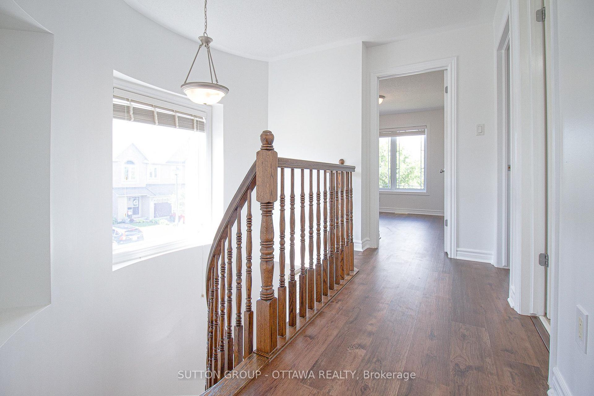 Photo 16 of 163 Silvermoon Crescent, Ottawa, Avalon East — HOMEH