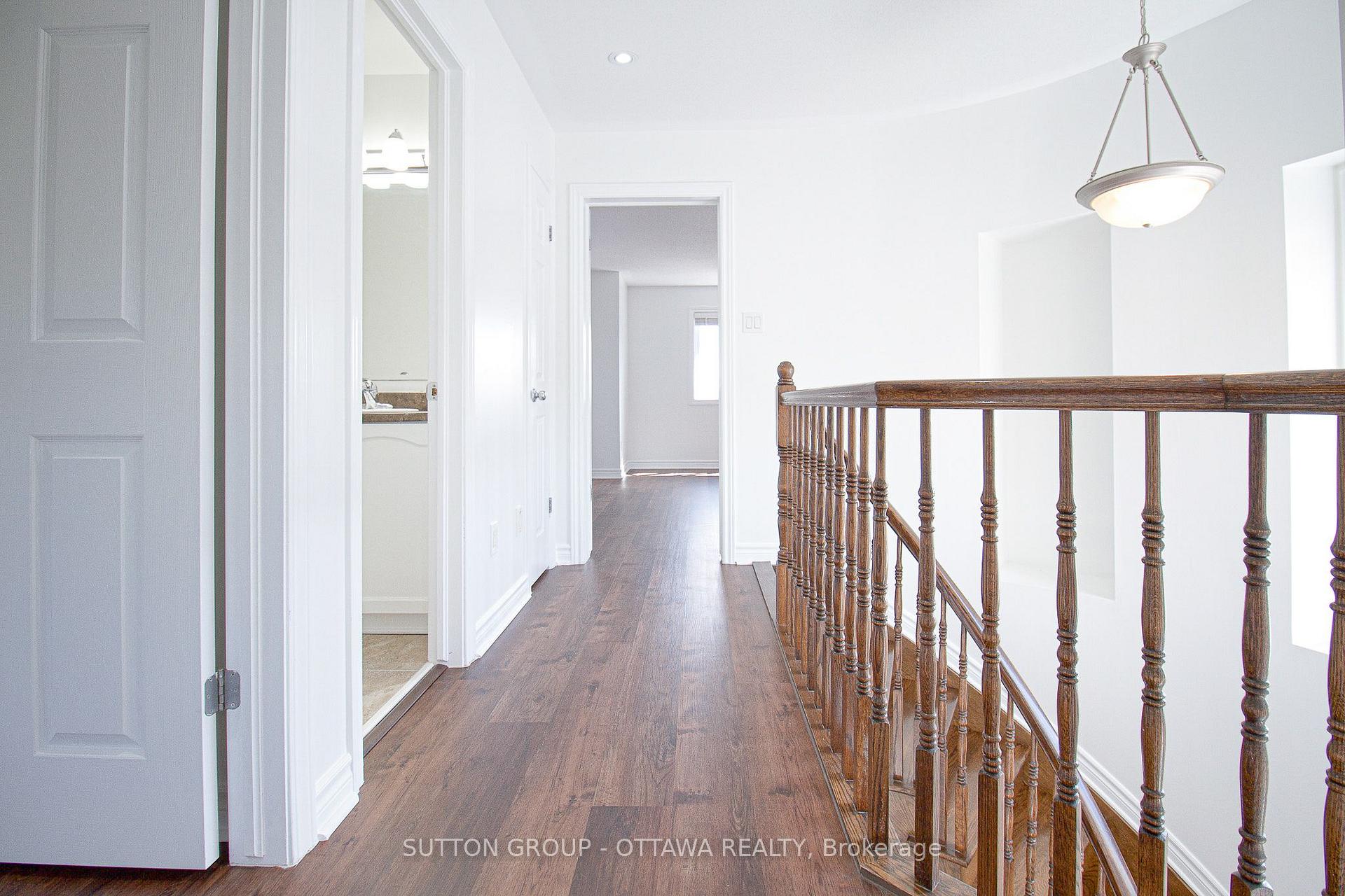 Photo 23 of 163 Silvermoon Crescent, Ottawa, Avalon East — HOMEH