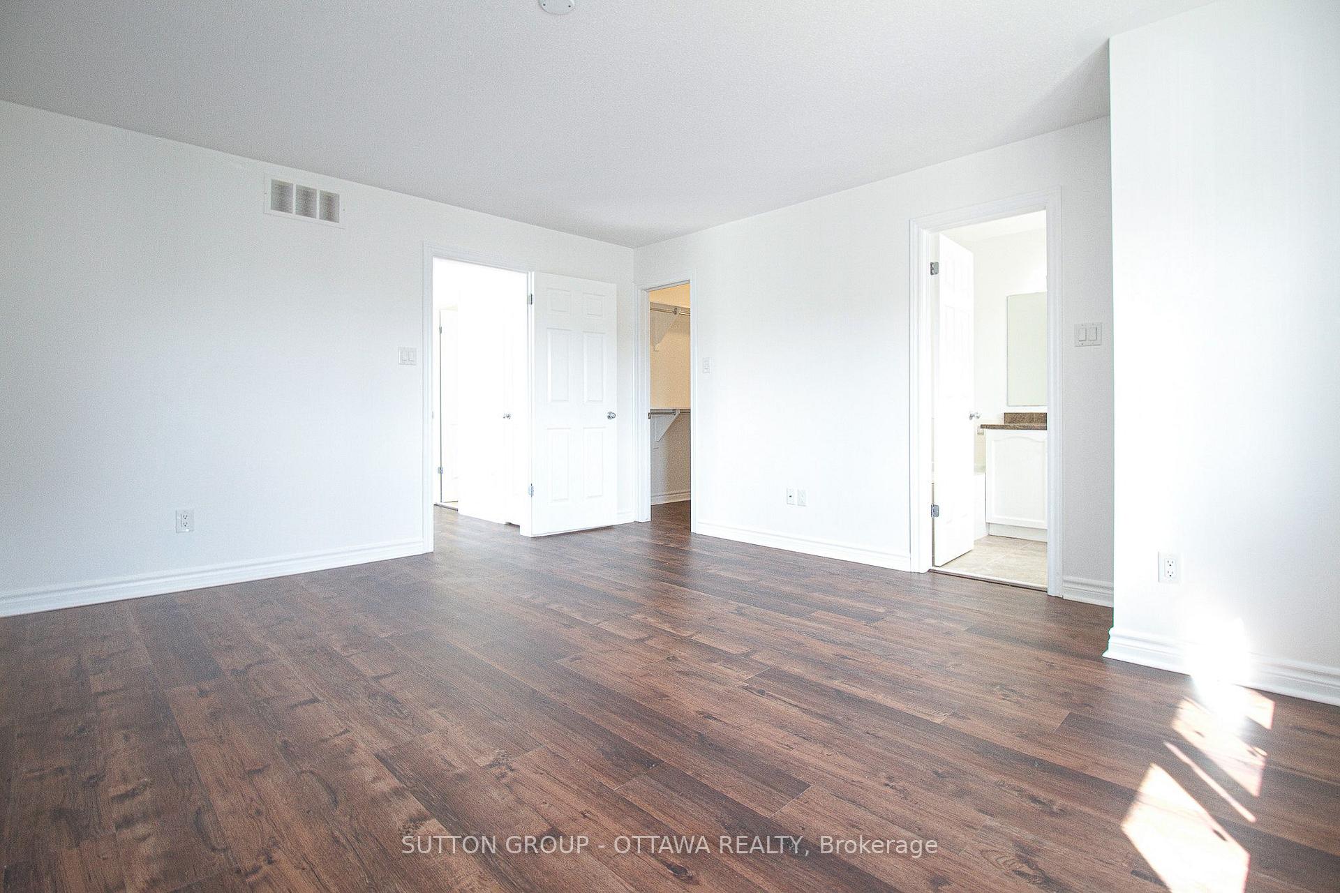 Photo 25 of 163 Silvermoon Crescent, Ottawa, Avalon East — HOMEH