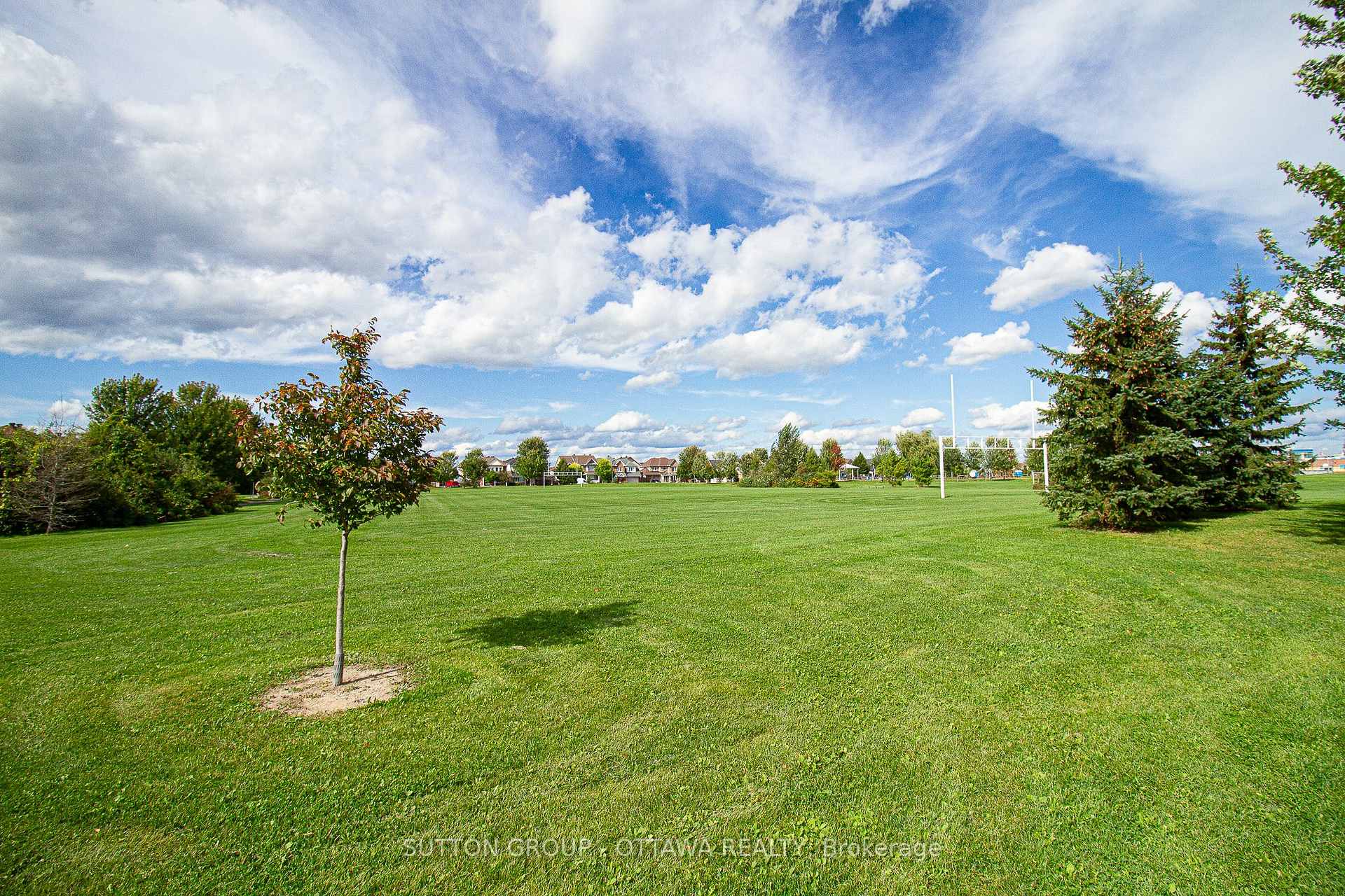 Photo 36 of 163 Silvermoon Crescent, Ottawa, Avalon East — HOMEH