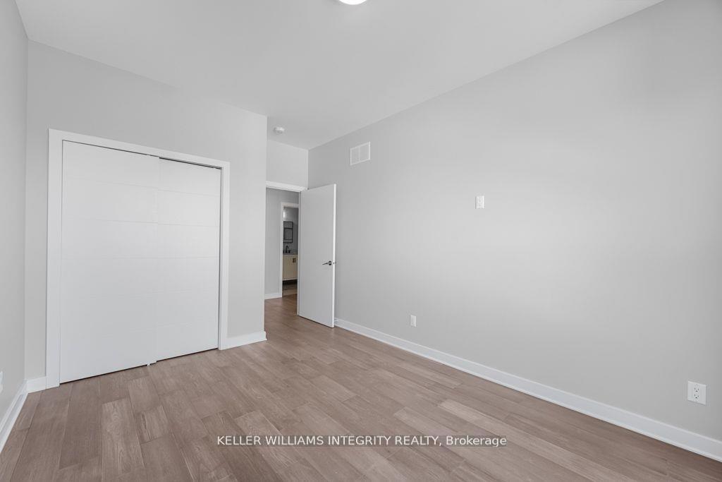 Photo 18 of Unit B, 875 Contour Street, Ottawa, Mer Bleue/Bradley Estates/Anderson Park — HOMEH